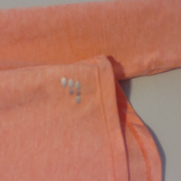 NEW Girl BCG dri-fit Hoodie Size Medium - Picture 2 of 4